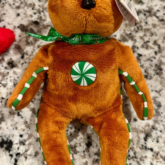 Christmas Beanie Babies. Seven bears one dog - Picture 6 of 16